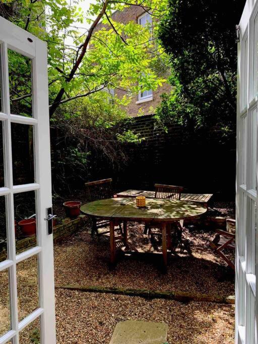 Апартаменты Beautiful 2 Bed/ 2 Bath Notting Hill Garden Flat Лондон Экстерьер фото