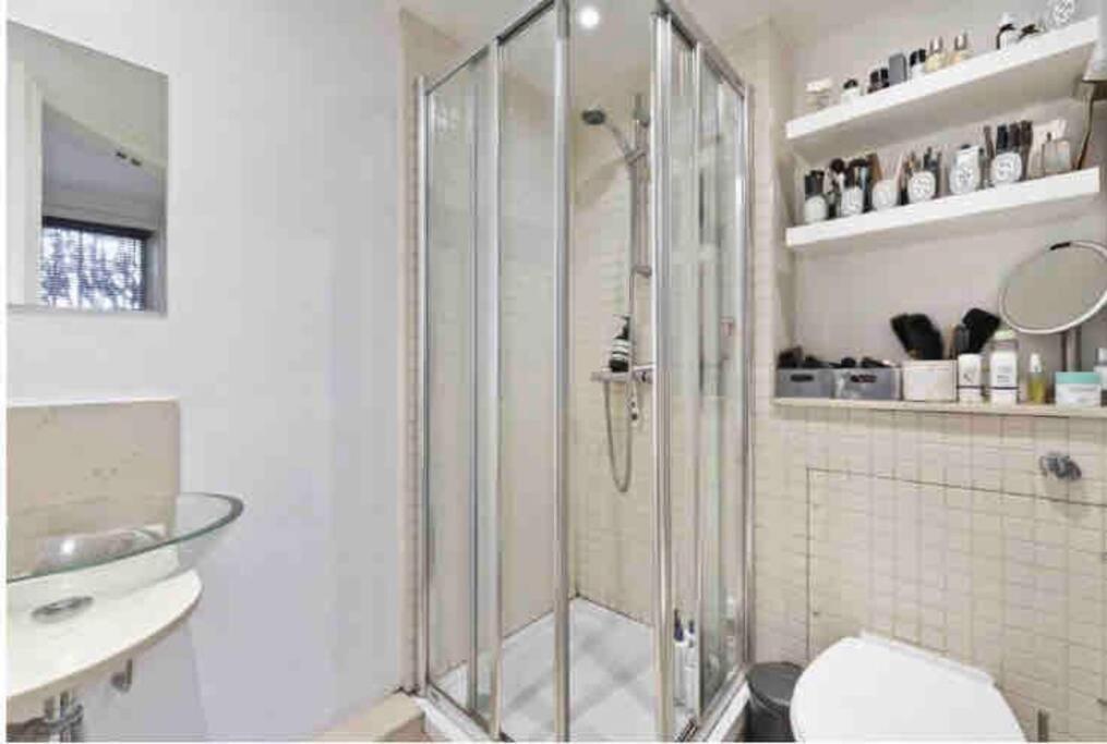 Апартаменты Beautiful 2 Bed/ 2 Bath Notting Hill Garden Flat Лондон Экстерьер фото
