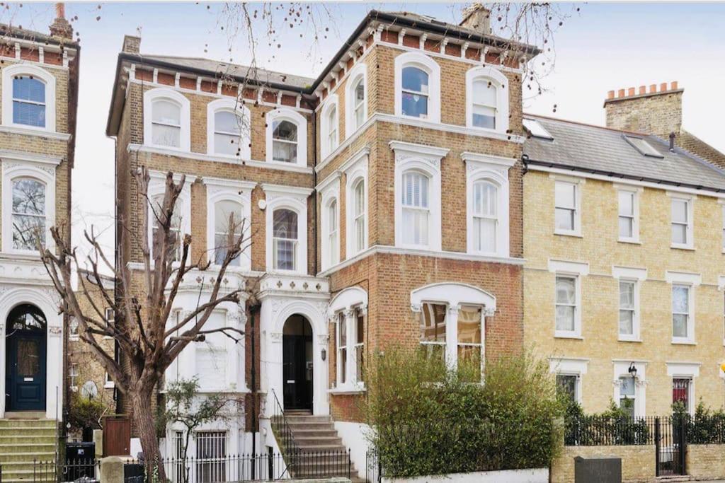 Апартаменты Beautiful 2 Bed/ 2 Bath Notting Hill Garden Flat Лондон Экстерьер фото